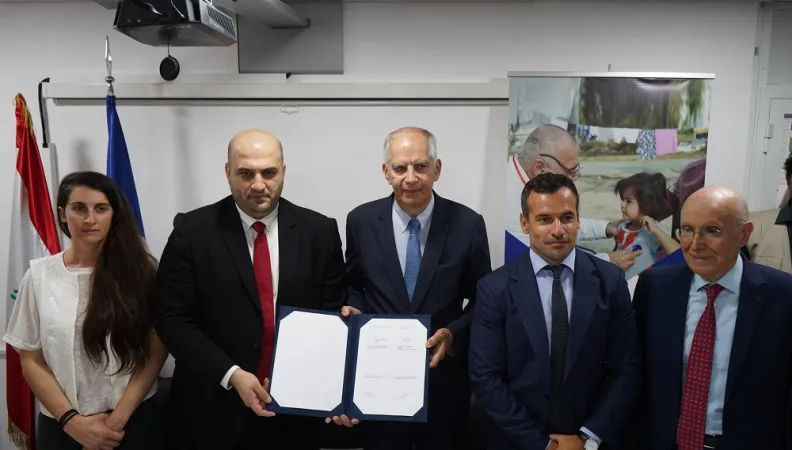 signature-du-projet-saqirh-ii_liban_afd.jpg 